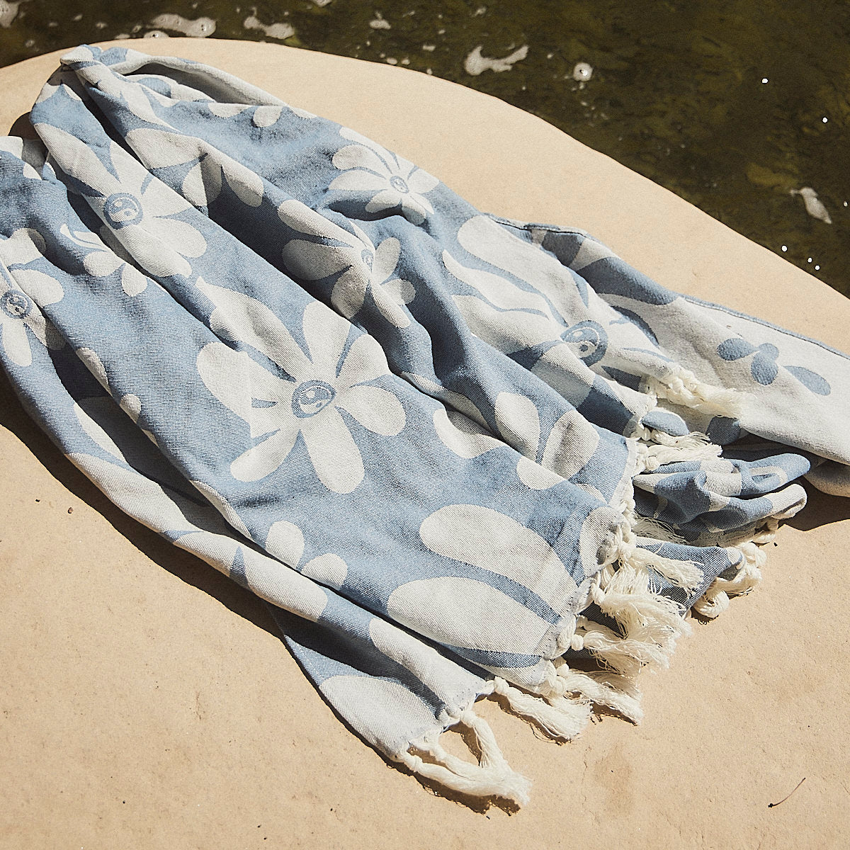 SLOWTIDE TOWEL IGGY - SKY BLUE