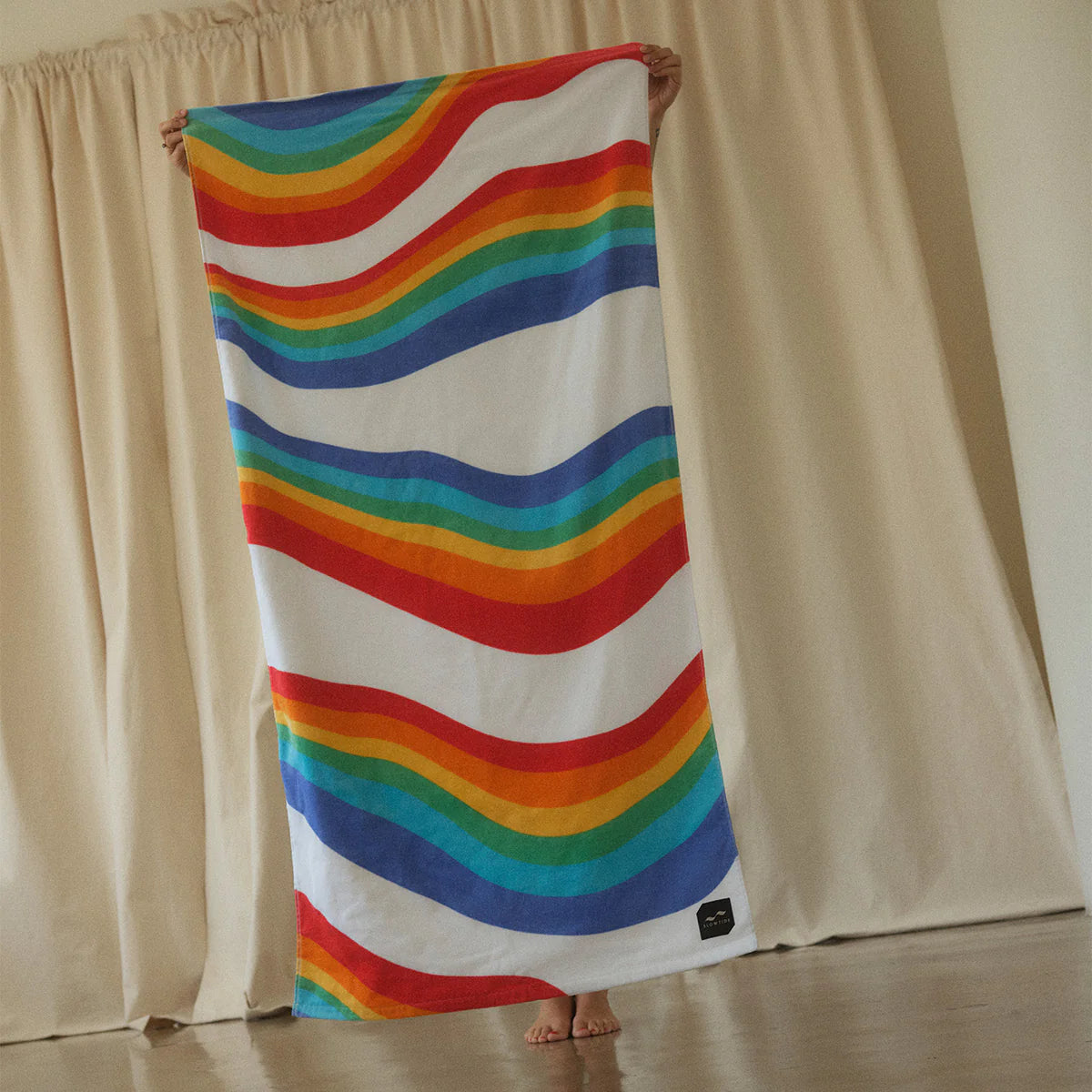 SLOWTIDE TOWEL ROYGBIV - WHITE