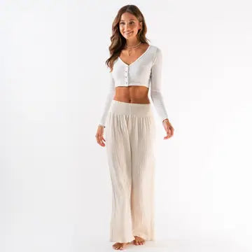 Women’s Wide Leg Flowy Pant